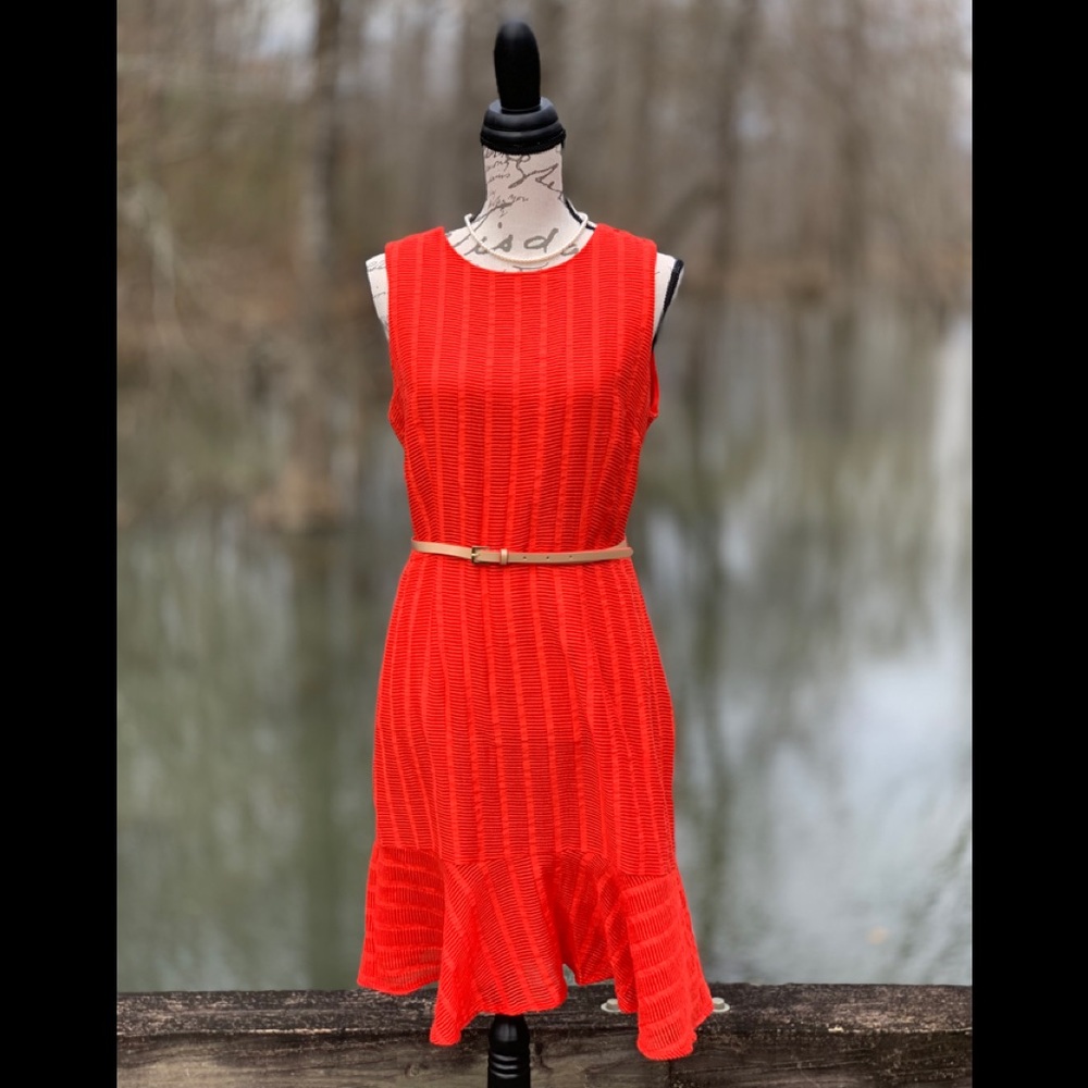Donna Morgan Red Sleeveless Dress
